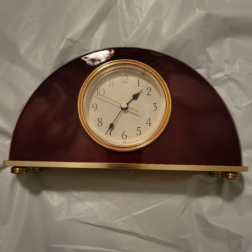 Citizen Mantle Clock